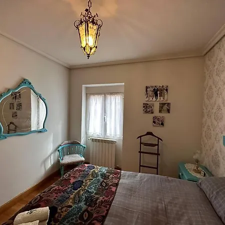 Aranzazu Vintage-apartamento Con Parking Gratuito *